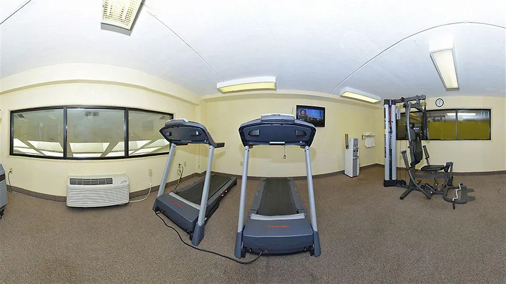 Howard Johnson By Wyndham Newark Airport Hotel
